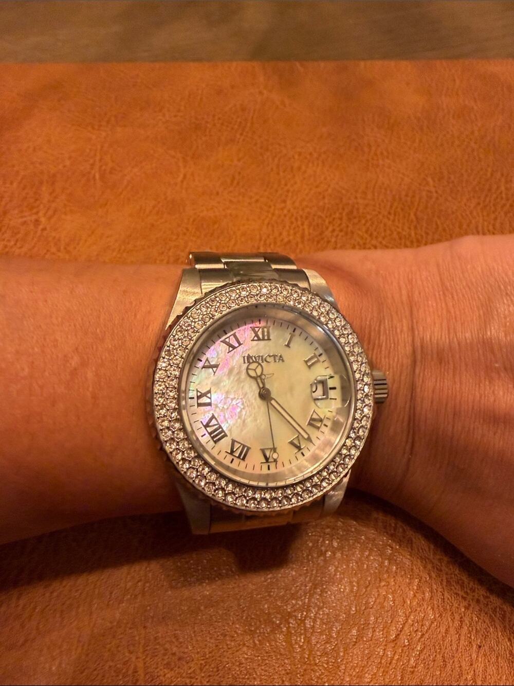 Invicta Angel Lady
Model 19873 - Ladies Watch Quartz